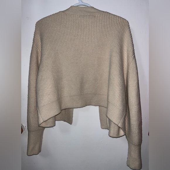 Zara Cropped Cardigan - Picture 2 of 3